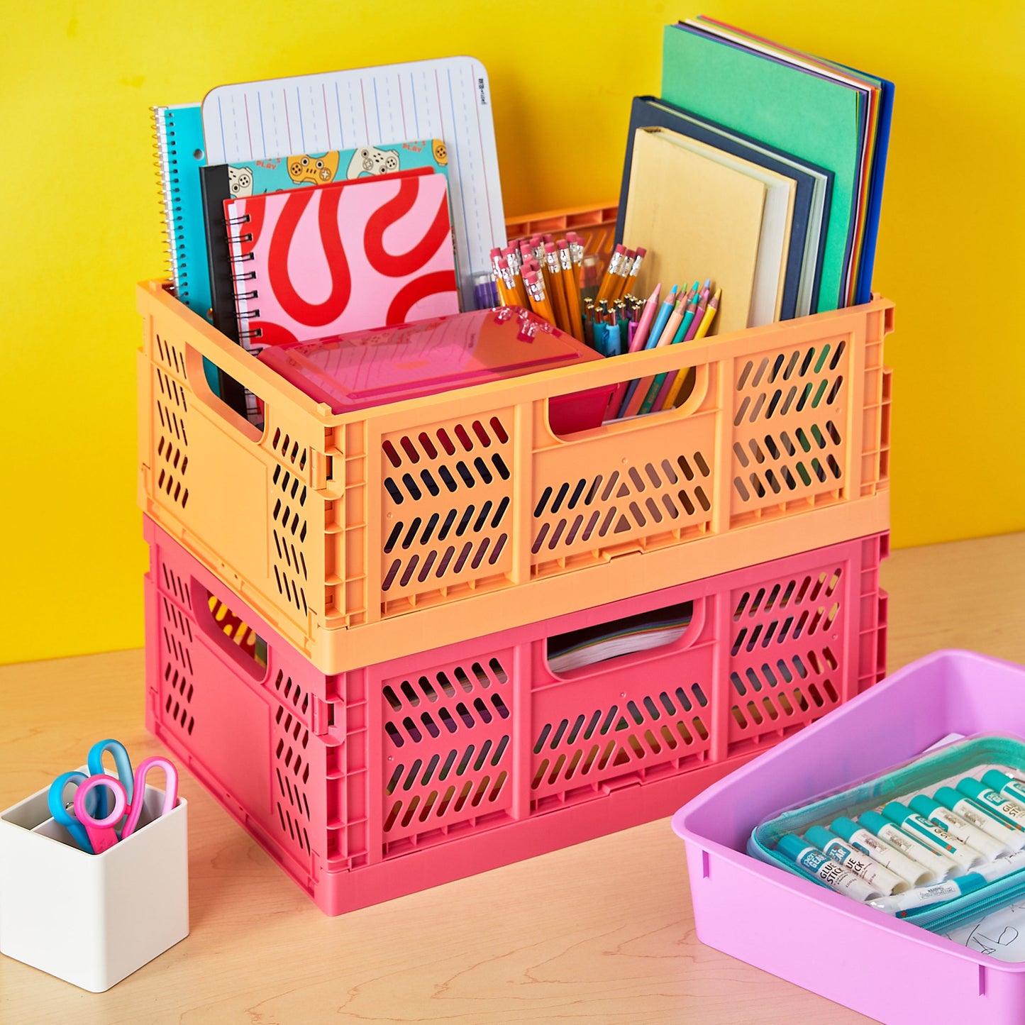 Medium Collapsible Crate, 16.92" X 11.41" X 6.22", Peach